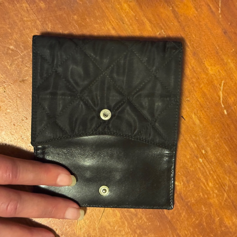 Prada Vintage w/ CoA Quilted Compact Wallet in Nylon & Leather Snap Closure EUC - Picture 5 of 5